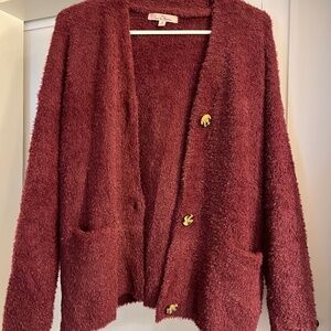 Women’s oversized cardigan sweater